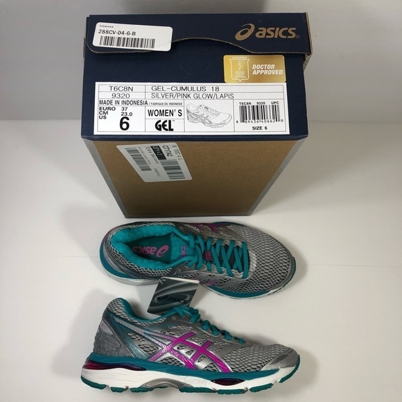 ASICS GEL-Cumulus 18 Running Shoes - Picture 2 of 7